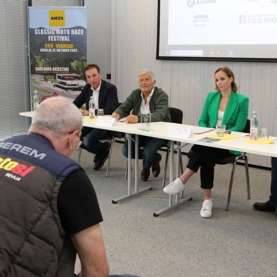 classic-moto-race-festival-vransko-2024-amd-domzale-0028051617D94-5007-FEF3-1714-B14272B8BE4A.jpg